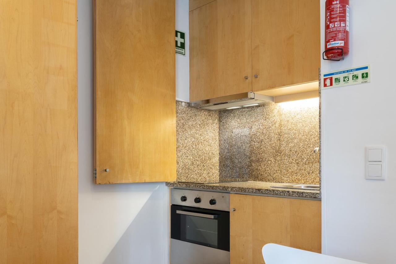 Host Wise - Modern Studios With Terrace - Walk Everywhere Porto Buitenkant foto