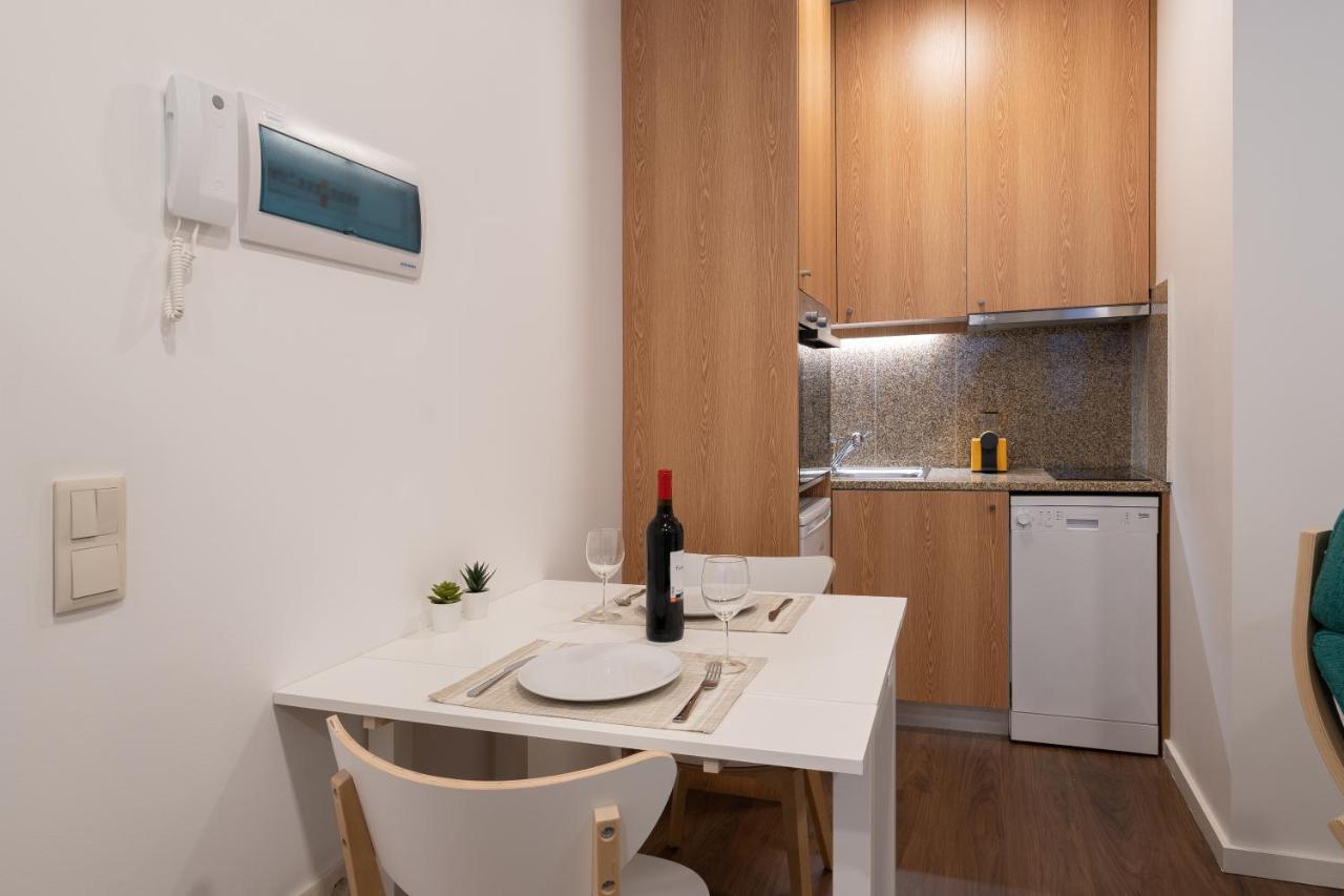 Host Wise - Modern Studios With Terrace - Walk Everywhere Porto Buitenkant foto